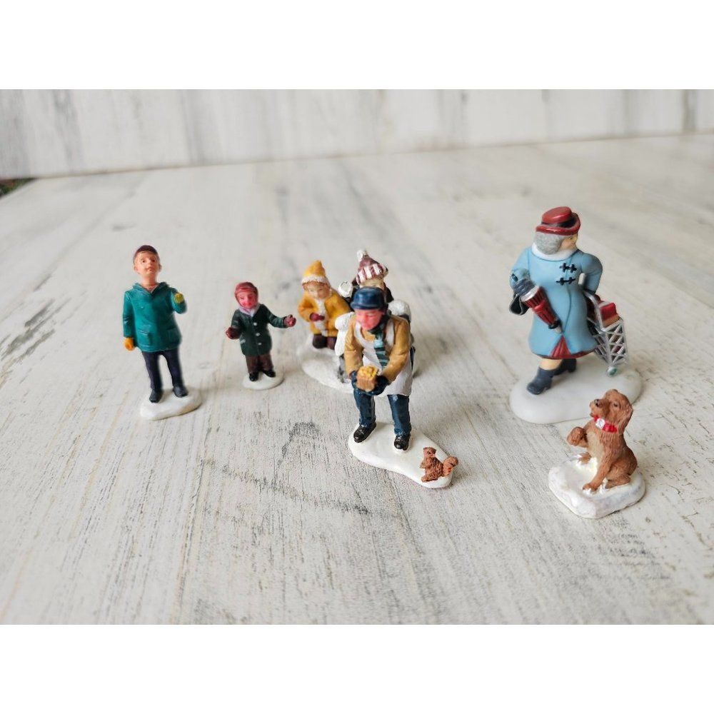 Lemax dept 56 people dog snow fight squirrel as is shopper set